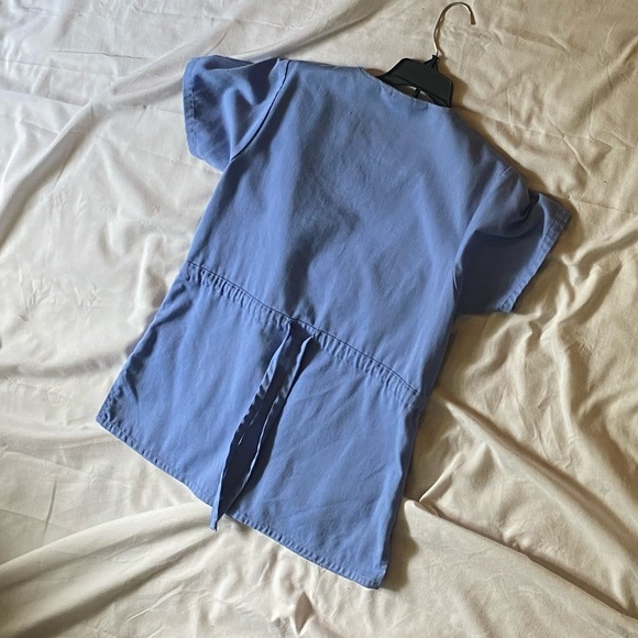 Scrubs - Picture 4 of 4